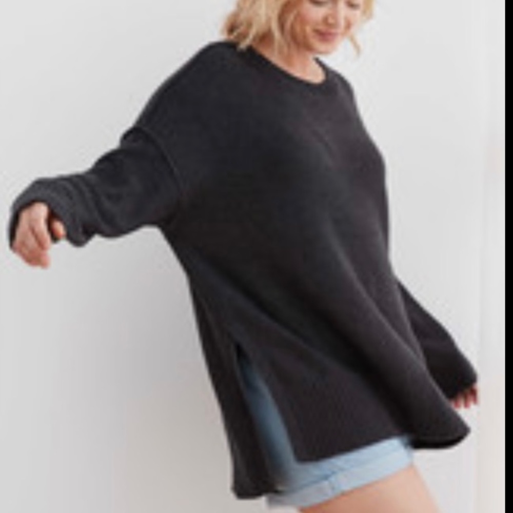 Aerie desert sweater. Oversized with slits.